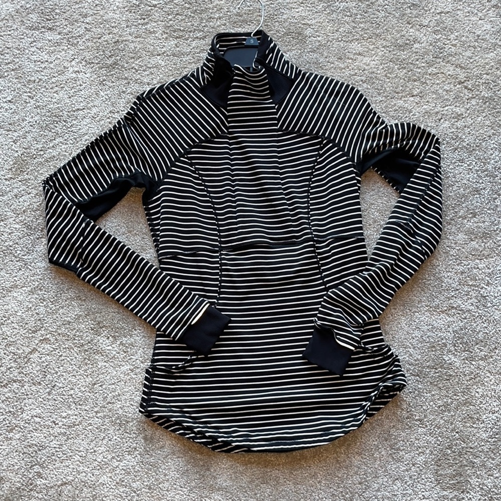 Lululemon Base Runner 1/2 Zip Jacket Size 6 - Picture 6 of 15